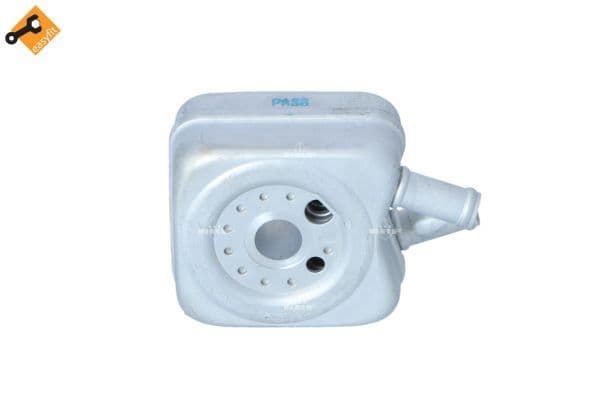 NRF 31304 — Motor yağ radyatörü